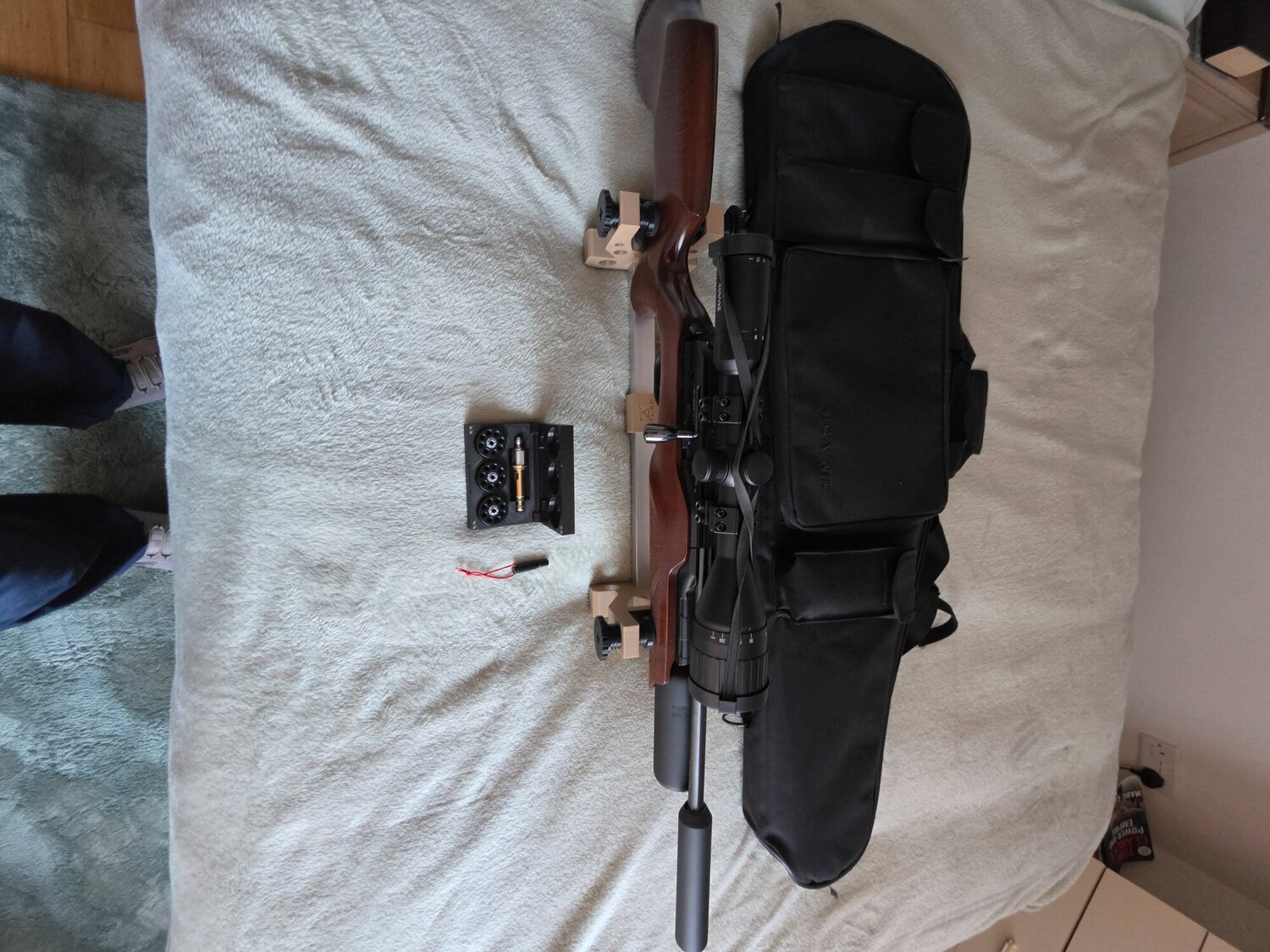 Weihrauch HW99 S .22 - {CATEGORY}