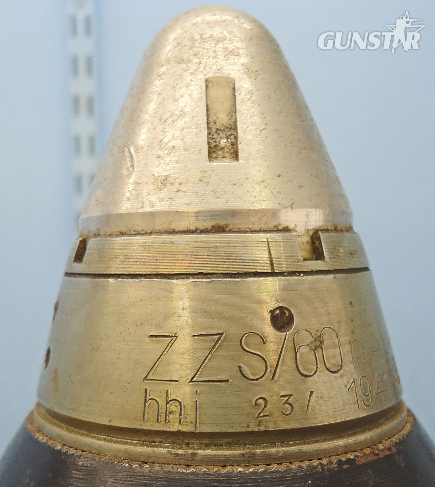 INERT DEACTIVATED. WW2 Kriegsmarine 105mm Illumination Round For The 105mm (105x658R) SK C/32 Naval Gun. - O 2040 INERT DEACTIVATED. WW2 Kriegsmarine 105mm Illumination Round For The 105mm (105x658R) SK C/32 Naval Gun. - O 2040  Other Ammunition - {CATEGORY}