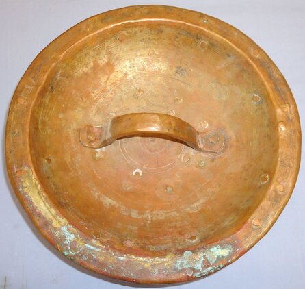  Ornate 19th Century Indian Dhal Shield - Victorian Campaign Bring Back. 21790. Ornate 19th Century Indian Dhal Shield - Victorian Campaign Bring Back. 21790.  Antique & Militaria