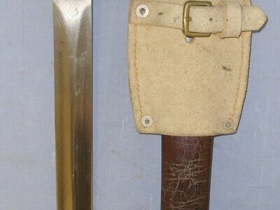 British WD 1904 Dated WD Enfield 1903 Pattern Sword Bayonet Regiment Marked ’90 RE 10’ To The 90th Battalion Royal Engineers Weapon 10 & Land Pattern Scabbard With Slade Wallace Buff Leather Frog. BAYO 500 Bayonet