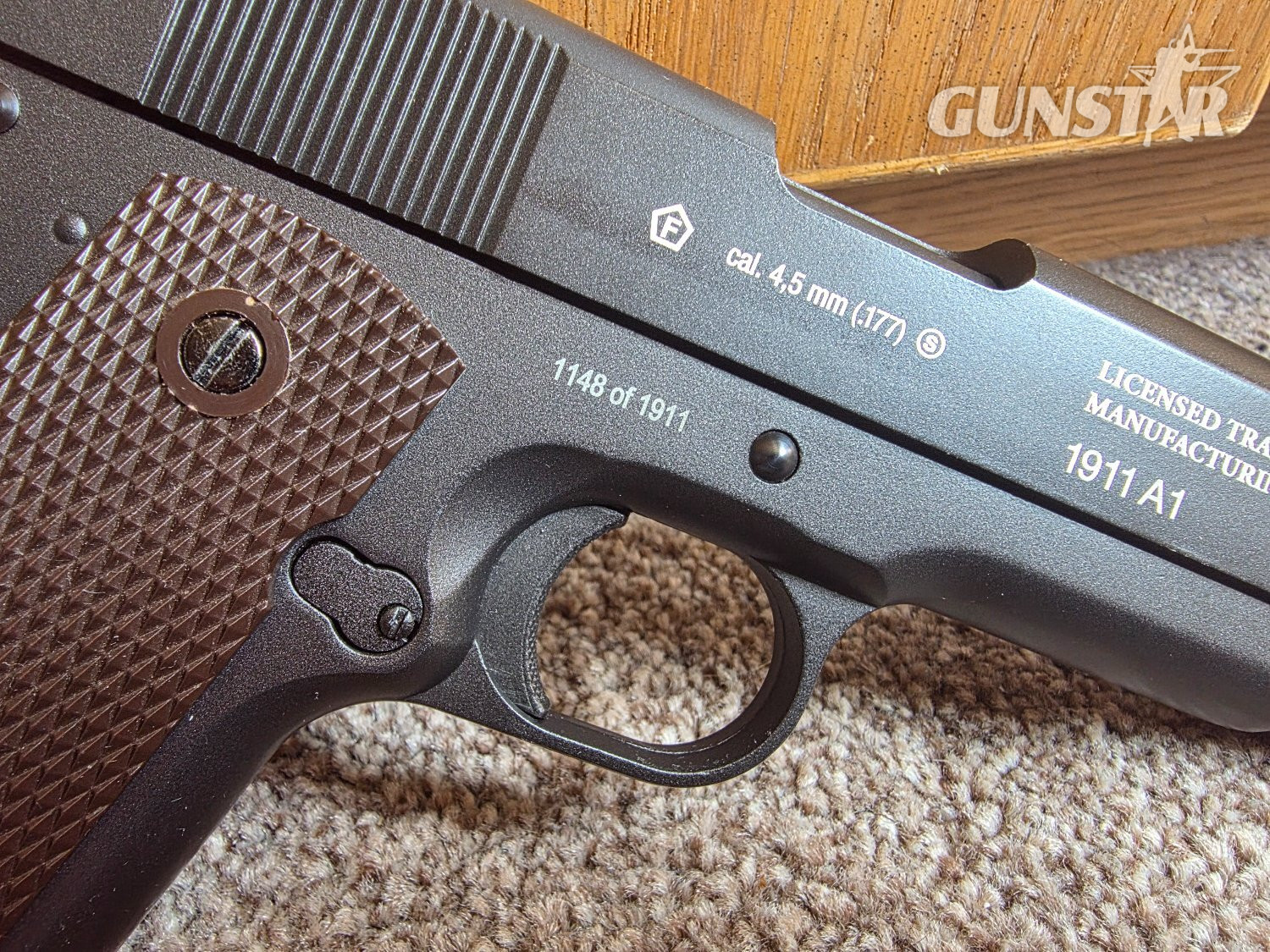 Umarex Colt 1911 Commemorative Limited Edition 4.5mm - {CATEGORY} in 