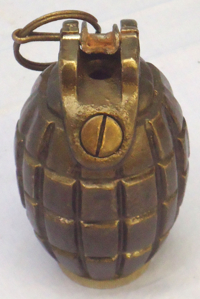 INERT DEACTIVATED. WW1, 1915 Dated, Mills No 5 MK 1, Hand Grenade By H, & T. Vaughan, Willenhall. - O 1913 INERT DEACTIVATED. WW1, 1915 Dated, Mills No 5 MK 1, Hand Grenade By H, & T. Vaughan, Willenhall. - O 1913  Other Ammunition - {CATEGORY}
