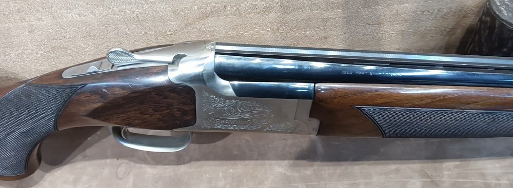 Browning B425 Grade 1 Over and Under 12 Bore/gauge